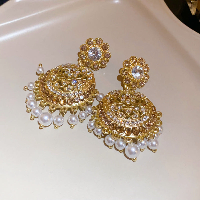 Wholesale Diamond Inlaid Flower Oval Pearl Alloy Earrings